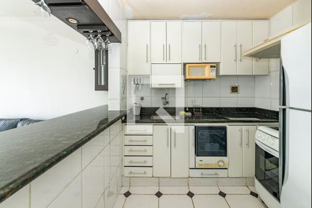 Cozinha de apartamento para alugar com 2 quartos, 89m² em Lourdes, Belo Horizonte