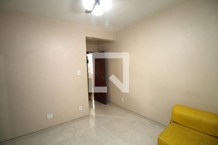 Sala de apartamento à venda com 2 quartos, 47m² em Parada de Lucas, Rio de Janeiro