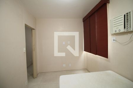 Quarto 1 de apartamento à venda com 2 quartos, 47m² em Parada de Lucas, Rio de Janeiro