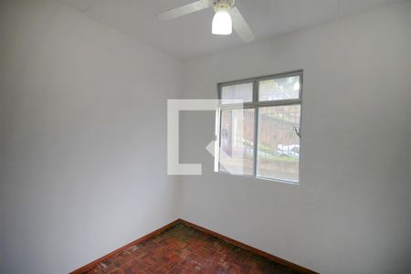 Quarto 2 de apartamento para alugar com 3 quartos, 55m² em Nova Floresta, Belo Horizonte