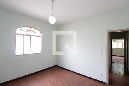 Quarto 1 de casa para alugar com 4 quartos, 200m² em Venda Nova, Belo Horizonte