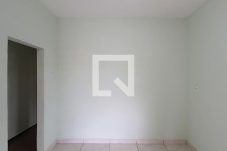 Sala de casa para alugar com 4 quartos, 200m² em Venda Nova, Belo Horizonte