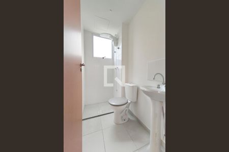 Banheiro de apartamento para alugar com 2 quartos, 60m² em Rondônia, Novo Hamburgo