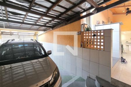Casa à venda com 176m², 3 quartos e 2 vagas Casa à venda com 176m², 3 quartos e 2 vagasSacada