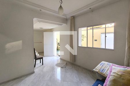 Sala  de casa à venda com 3 quartos, 176m² em Vila Joana, Jundiaí