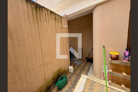 Casa à venda com 206m², 3 quartos e 3 vagas Casa à venda com 206m², 3 quartos e 3 vagasÁrea de Serviço