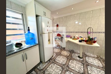 Casa à venda com 206m², 3 quartos e 3 vagas Casa à venda com 206m², 3 quartos e 3 vagasCozinha