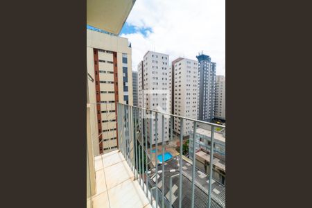 Sacada de apartamento à venda com 2 quartos, 48m² em Parque Imperial, São Paulo