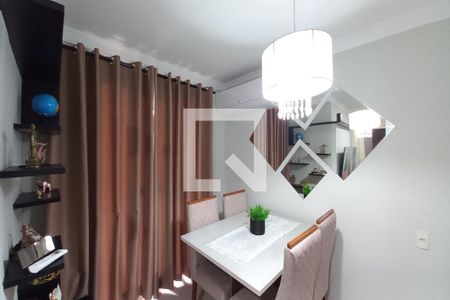 Sala de apartamento para alugar com 2 quartos, 57m² em Jardim Ipaussurama, Campinas