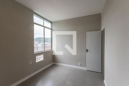 Quarto 1 de apartamento à venda com 2 quartos, 60m² em Tijuca, Rio de Janeiro