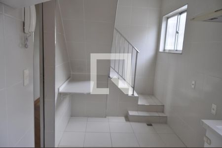 Escada de casa de condomínio à venda com 3 quartos, 130m² em Méier, Rio de Janeiro