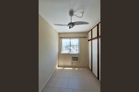 Quarto 1 de apartamento à venda com 2 quartos, 60m² em Engenhoca, Niterói