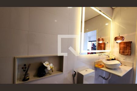 Casa de condomínio à venda com 350m², 3 quartos e 4 vagas Casa de condomínio à venda com 350m², 3 quartos e 4 vagasLavabo