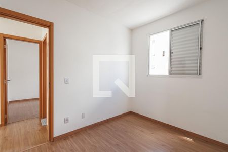 Quarto 1 de apartamento para alugar com 2 quartos, 44m² em Jardim Gurilândia, Taubaté