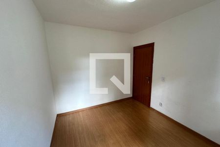 Dormitório 01 de apartamento para alugar com 2 quartos, 50m² em Jardim Heitor Rigon, Ribeirão Preto