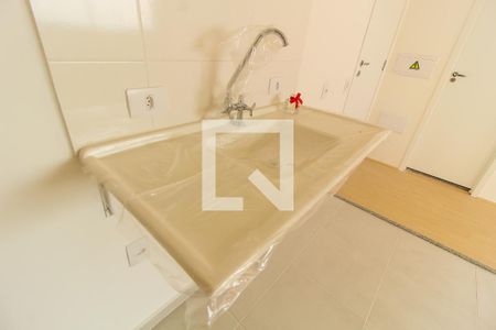 Sala/Cozinha de apartamento para alugar com 2 quartos, 37m² em Jardim Helena, São Paulo