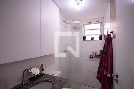 Banheiro  de apartamento para alugar com 1 quarto, 52m² em Vila Moraes, São Paulo