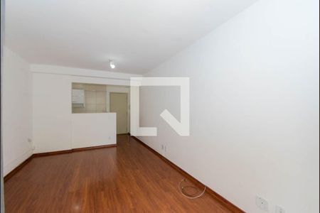 Sala de apartamento à venda com 3 quartos, 70m² em Picanço, Guarulhos