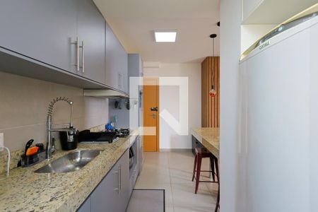 Studio à venda com 68m², 1 quarto e 2 vagas Studio à venda com 68m², 1 quarto e 2 vagasCozinha