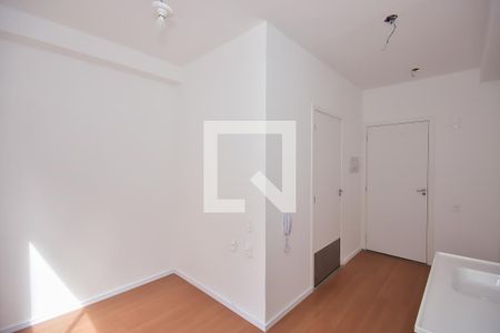 Sala / Quarto de kitnet/studio para alugar com 1 quarto, 17m² em Vila Andrade, São Paulo