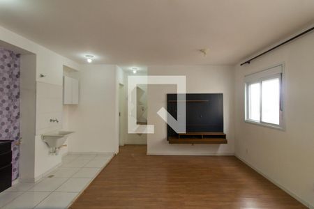 Sala  de apartamento para alugar com 1 quarto, 40m² em Sítio da Figueira, São Paulo