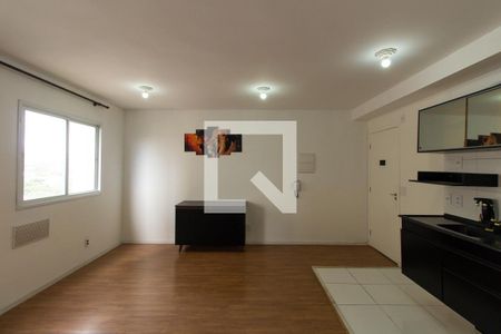 Sala  de apartamento para alugar com 1 quarto, 40m² em Sítio da Figueira, São Paulo