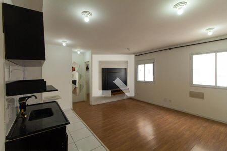 Sala  de apartamento para alugar com 1 quarto, 40m² em Sítio da Figueira, São Paulo