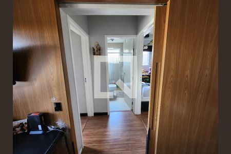 Banheiro Corredor de apartamento para alugar com 2 quartos, 56m² em Loteamento Adventista Campineiro, Hortolândia