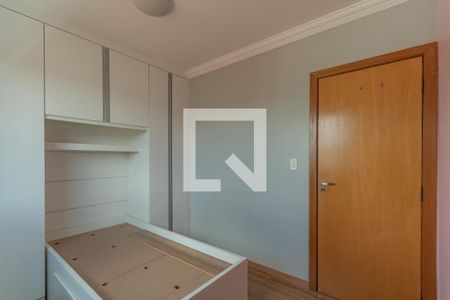 Quarto 1 de apartamento para alugar com 2 quartos, 50m² em Jardim Leblon, Belo Horizonte