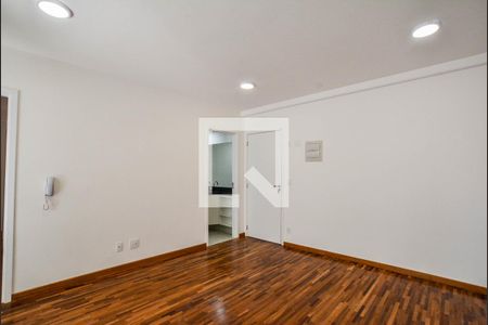 Sala de apartamento para alugar com 1 quarto, 60m² em Parque das Nações, Santo André