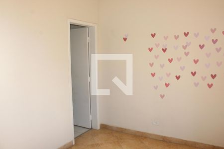 Quarto 2 de casa de condomínio para alugar com 2 quartos, 68m² em Chácara Canta Galo, Cotia