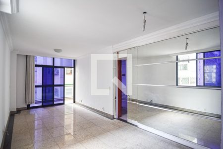 Sala de apartamento à venda com 2 quartos, 95m² em Icaraí, Niterói