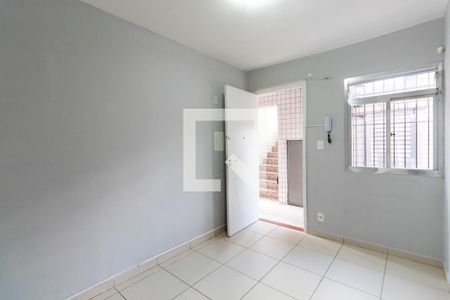 Sala de apartamento para alugar com 2 quartos, 48m² em Artur Alvim, São Paulo