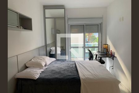 Suíte de apartamento para alugar com 2 quartos, 85m² em Lagoa Pequena, Florianópolis