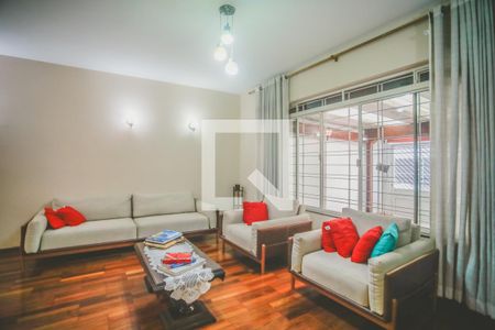 Sala de Estar de casa para alugar com 3 quartos, 200m² em Planalto Paulista, São Paulo