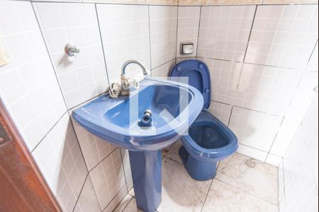 Lavabo de casa para alugar com 2 quartos, 110m² em Vila Linda, Santo André