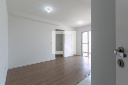 Sala de apartamento para alugar com 2 quartos, 46m² em Vila Carmosina, São Paulo