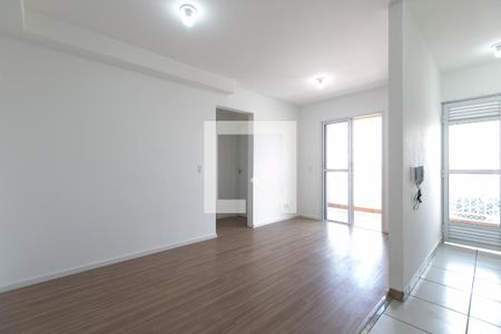 Sala de apartamento para alugar com 2 quartos, 46m² em Vila Carmosina, São Paulo