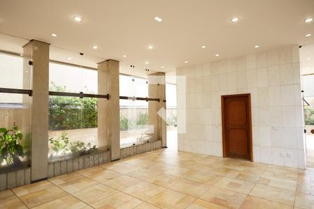 Apartamento à venda com 240m², 4 quartos e 3 vagas Apartamento à venda com 240m², 4 quartos e 3 vagasÁrea comum