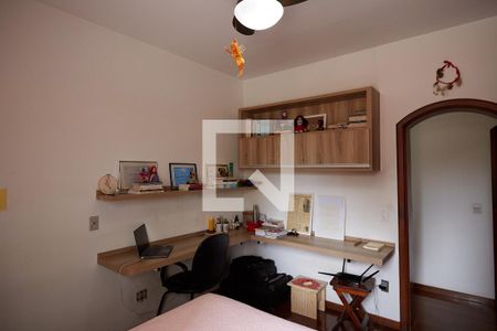 Apartamento à venda com 240m², 4 quartos e 3 vagas Apartamento à venda com 240m², 4 quartos e 3 vagasQuarto 03