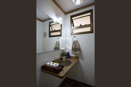 Apartamento à venda com 240m², 4 quartos e 3 vagas Apartamento à venda com 240m², 4 quartos e 3 vagasBanheiro