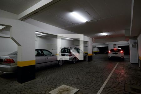 Apartamento à venda com 240m², 4 quartos e 3 vagas Apartamento à venda com 240m², 4 quartos e 3 vagasÁrea comum