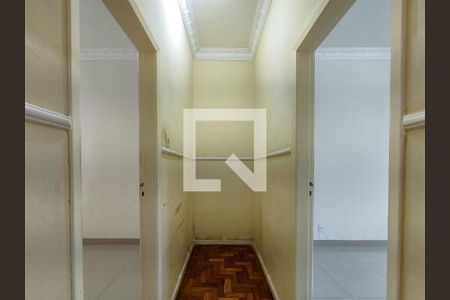 Corredor de apartamento à venda com 2 quartos, 113m² em São Cristóvão, Rio de Janeiro