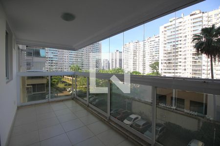 Varanda de apartamento à venda com 3 quartos, 76m² em Jacarepaguá, Rio de Janeiro