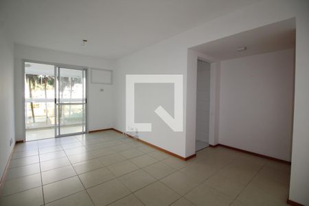 Sala de apartamento à venda com 3 quartos, 76m² em Jacarepaguá, Rio de Janeiro