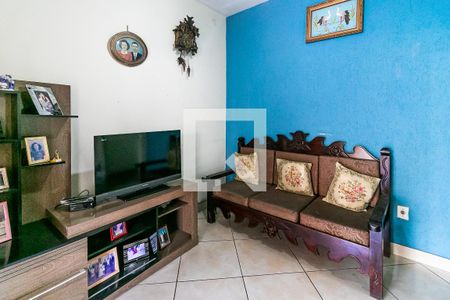 Sala de casa à venda com 5 quartos, 300m² em Vila Perola, Contagem