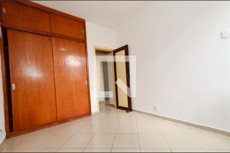 Quarto1 de apartamento para alugar com 3 quartos, 93m² em Nova Floresta, Belo Horizonte