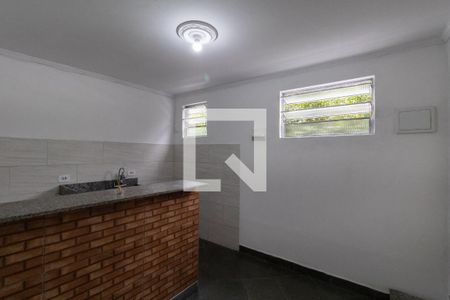 Sala e Cozinha de apartamento para alugar com 1 quarto, 50m² em Cidade Nova São Miguel, São Paulo