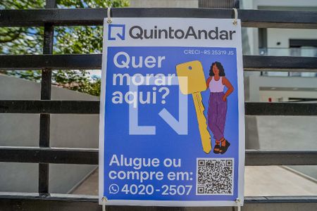 Casa à venda com 120m², 3 quartos e 2 vagas Casa à venda com 120m², 3 quartos e 2 vagasPlaquinha