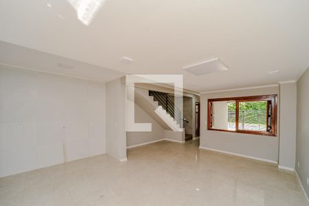 Sala de casa para alugar com 3 quartos, 120m² em Chácara das Pedras, Porto Alegre